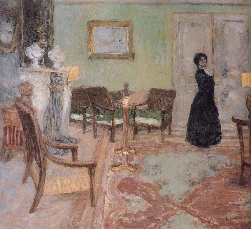 Edouard Vuillard The woman standing in the living room